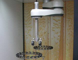 小型部件噴涂機械手